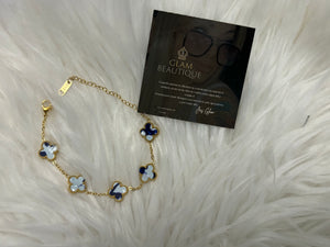 Pulsera Clover blanca azul