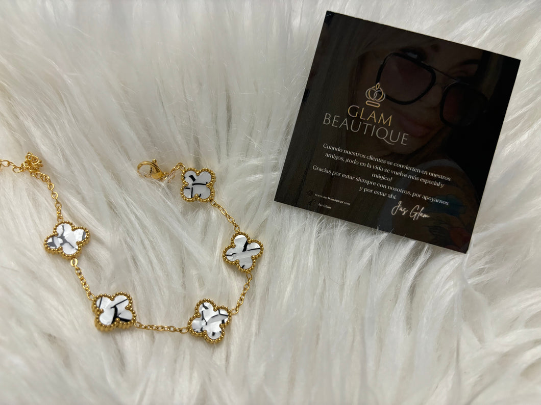 Pulsera Clover marmoliado blanco negro